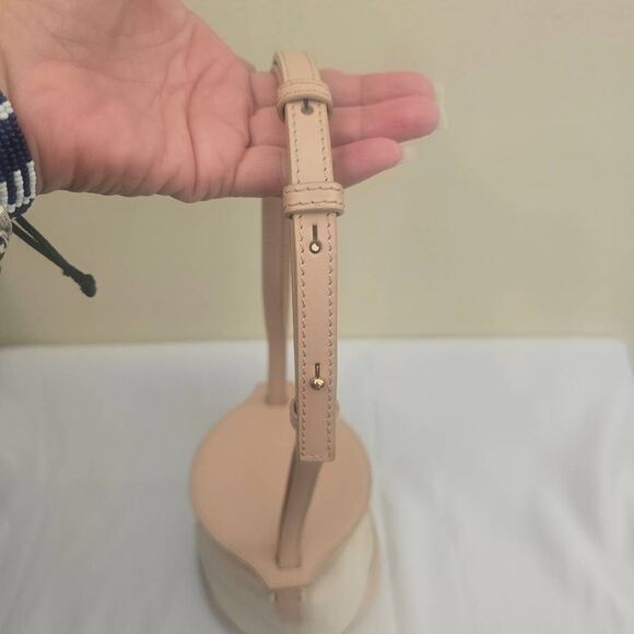 Ora Era Nude Milkcan Leather Crossbody Bag, NWOT - Picture 7 of 11